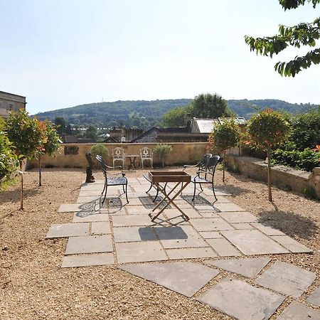 Central Luxury Bath Garden Apartment Free Parking Buitenkant foto