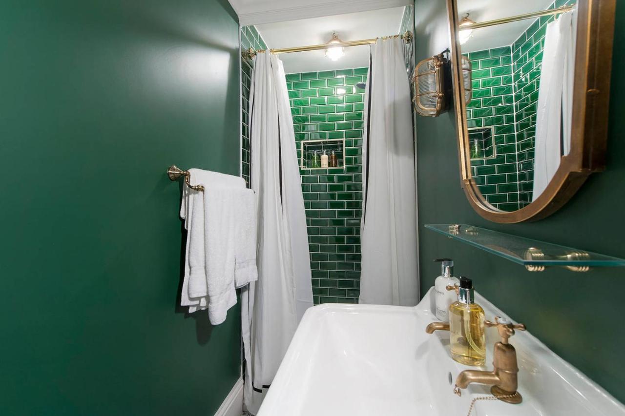 Central Luxury Bath Garden Apartment Free Parking Buitenkant foto