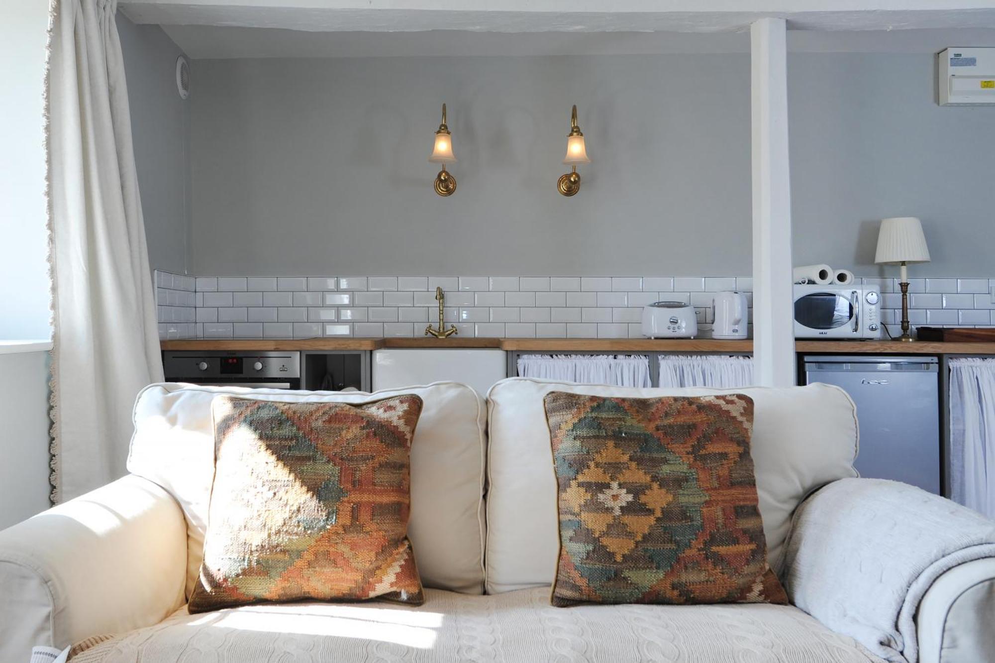 Central Luxury Bath Garden Apartment Free Parking Buitenkant foto